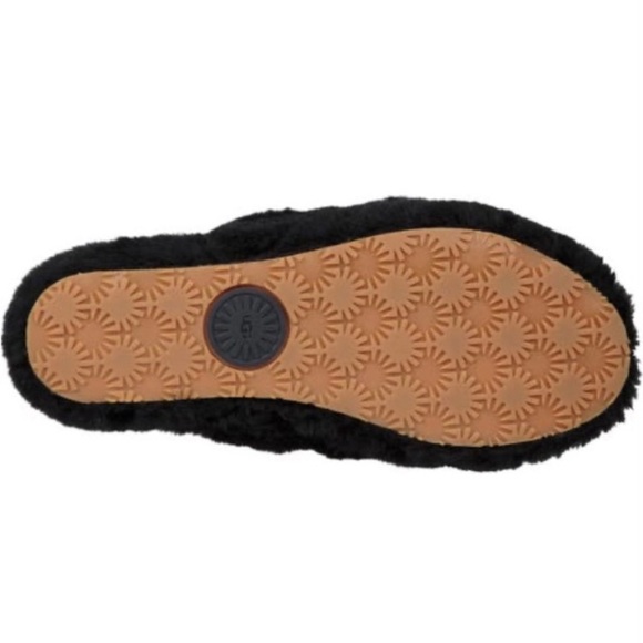 Women’s Ugg Fluff Yeah Slide Slippers - Picture 5 of 10